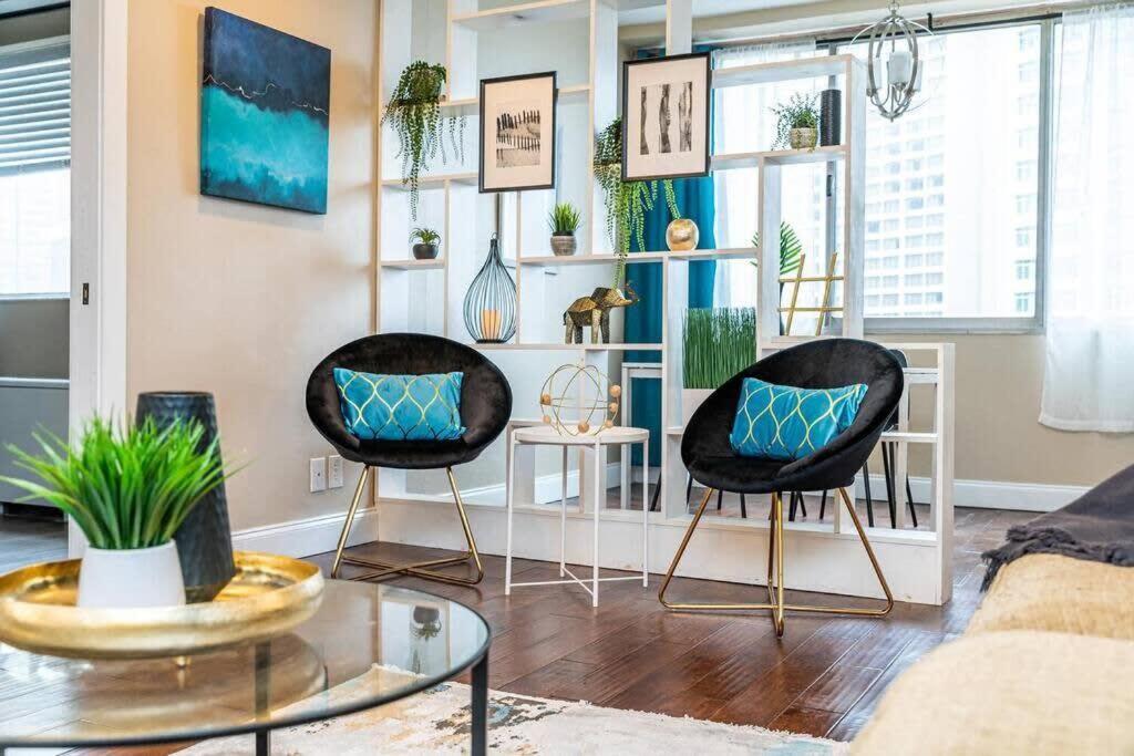 Downtown! 2Bd City View Onsite Parking King Lm809 Атланта Экстерьер фото